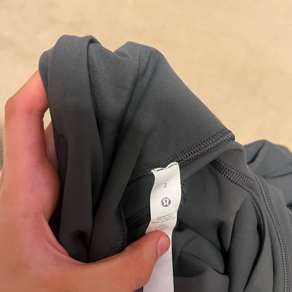 Lululemon size 2. 28’ flare leggings in grey. - Picture 3 of 3
